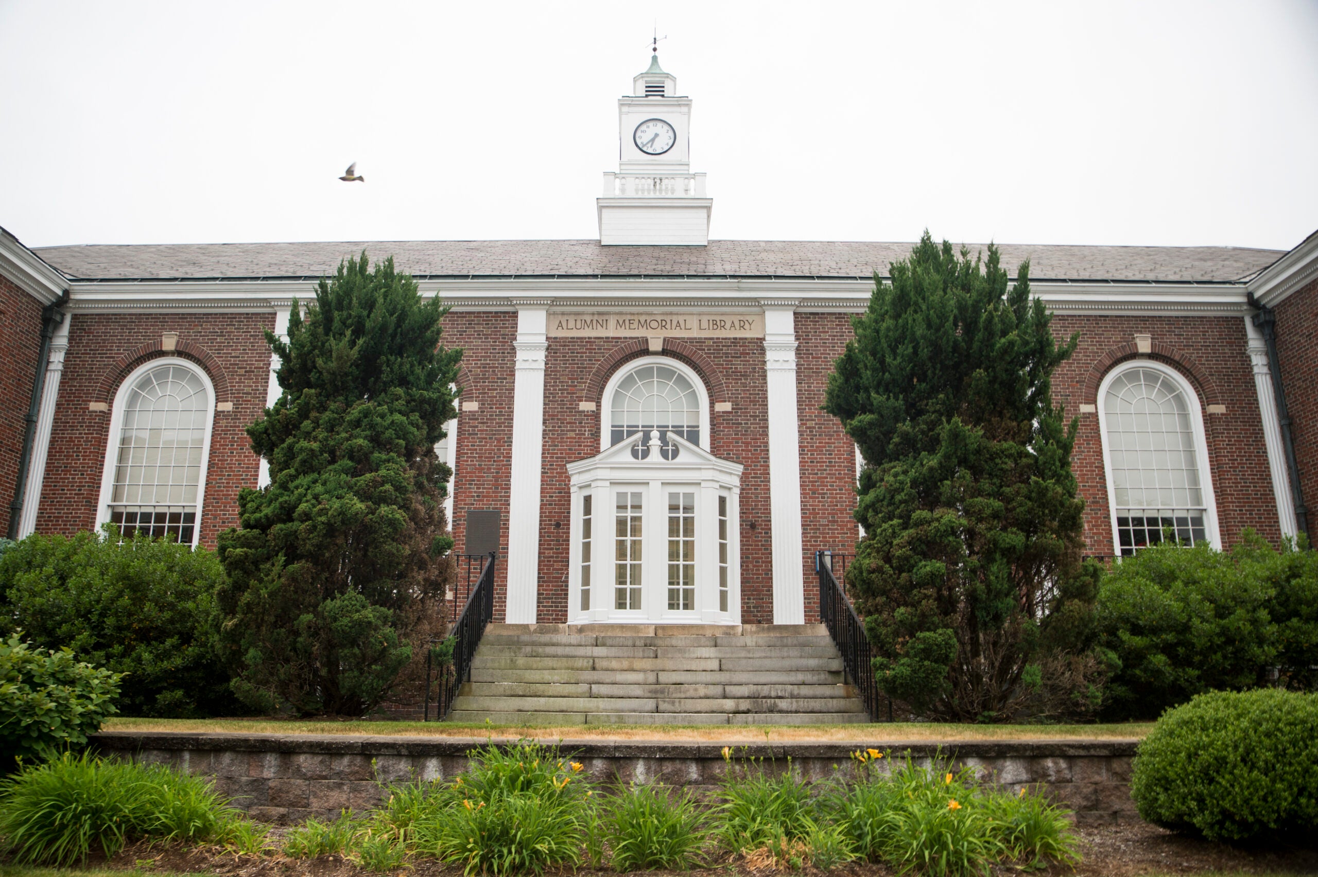 UMass Lowell cancels classes for second day as
‘cybersecurity incident’ investigated 1