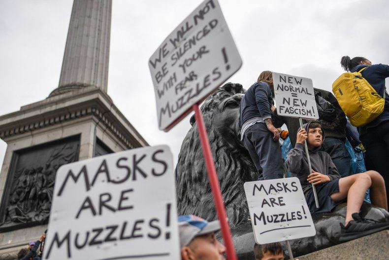 Anti-Masker Faces 6 Months in Jail For Not Wearing Face
Covering on Train 1