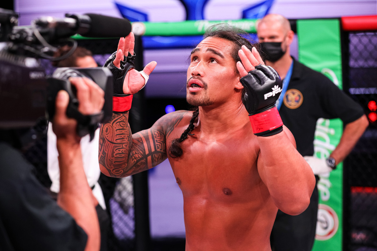 PFL playoffs to open with welterweights; championship event
not in New York 1
