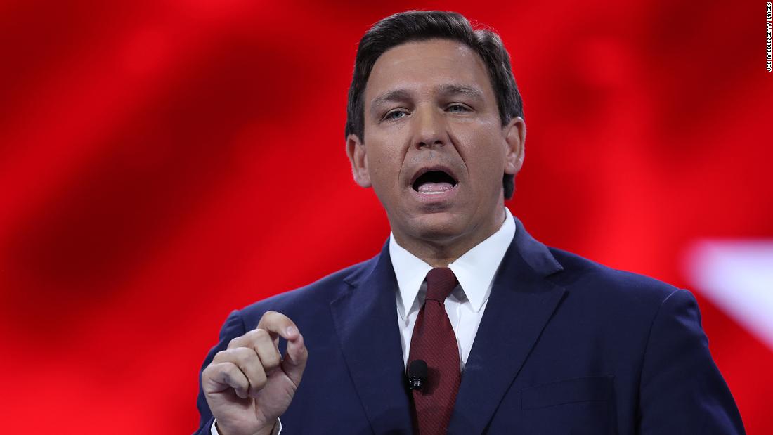 Analysis: Ron DeSantis' 2024 road just hit a major Covid-19
bump 1