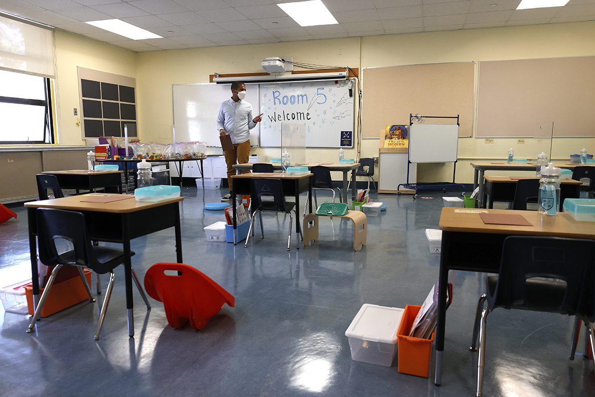 CDC: Fully vaccinated students and teachers do not need to
wear masks in school 1
