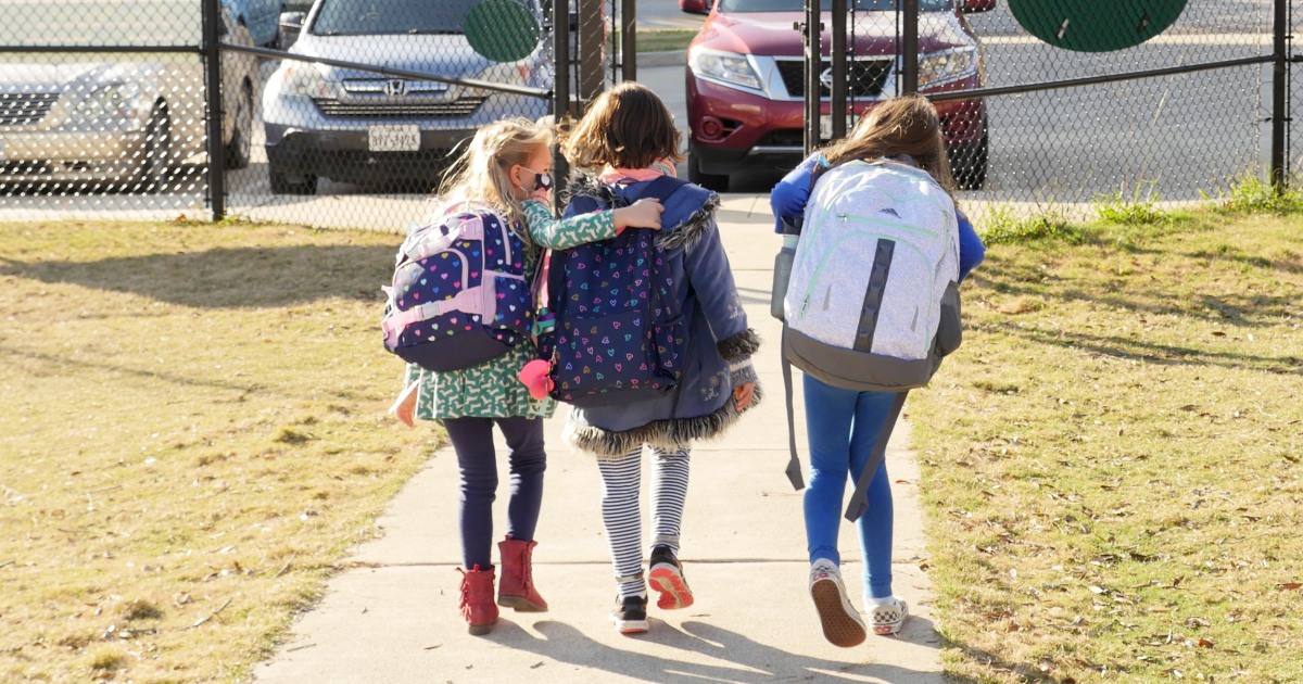 With ban on mask mandates, Texas teachers fear Covid surge
as school year nears 1