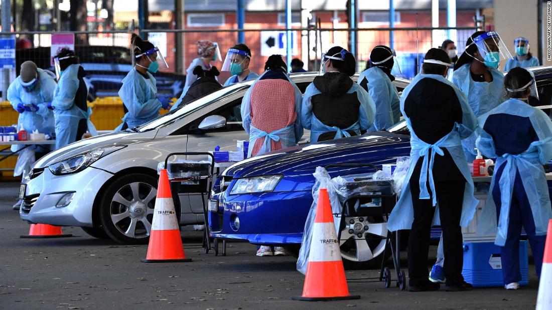 Sydney readies for the army as lockdown fails to squash
Australia Delta outbreak 1