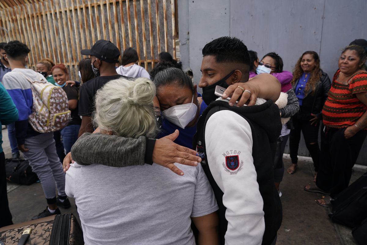 ‘God opened the door’: Mystery surrounds US asylum
picks 1 ‘God opened the door’: Mystery surrounds US asylum
picks 1