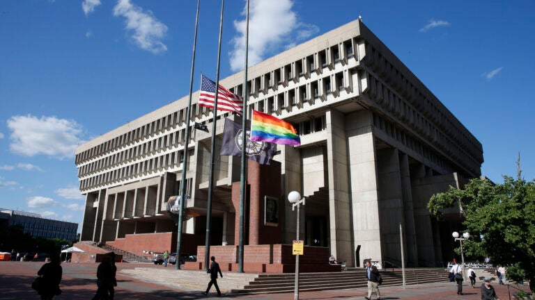 Boston mayoral candidates are calling for a COVID-19 vaccine
requirement for city workers 1