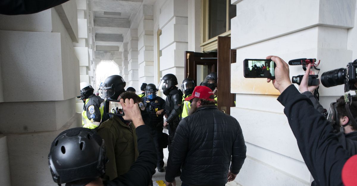 Capitol rioters accused of erasing content from social
media, phones 1