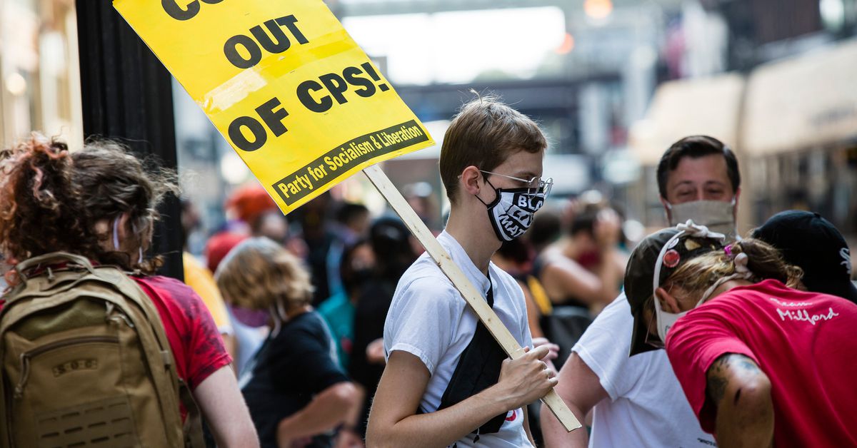 CPS schools remove dozens of cops, shifting $2M from school
policing to other student supports 1