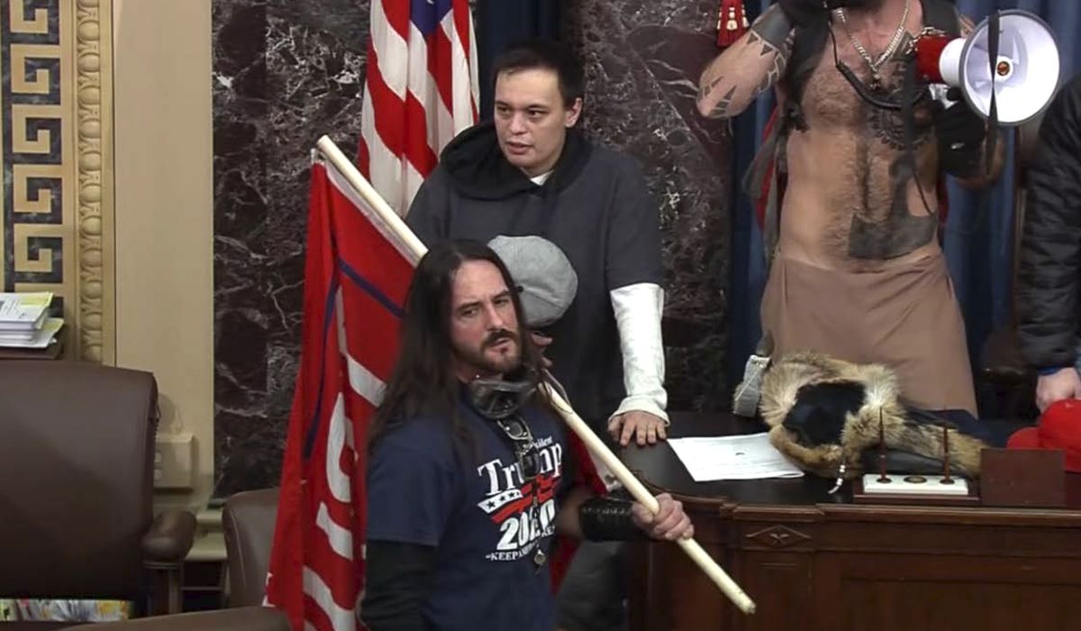 Capitol rioter who breached Senate gets 8 months for
felony 1