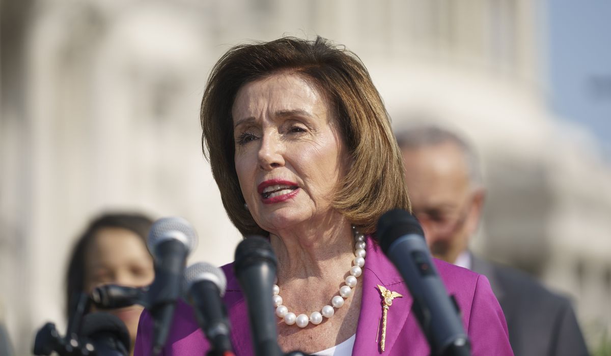 Pelosi labels McCarthy a 'moron' as House revives COVID mask
mandate 1
