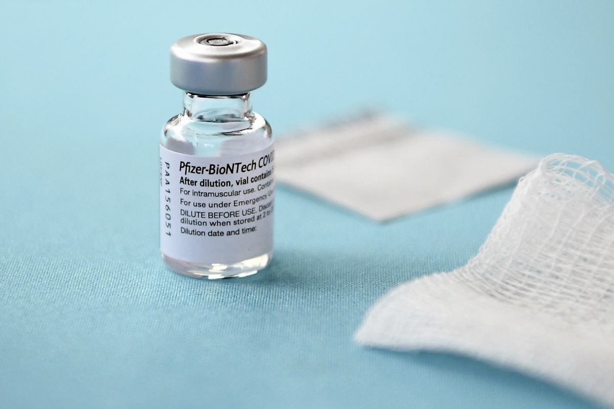 Pfizer to request emergency authorization for third booster
shot against coronavirus 1 Pfizer to request emergency authorization for third booster
shot against coronavirus 1