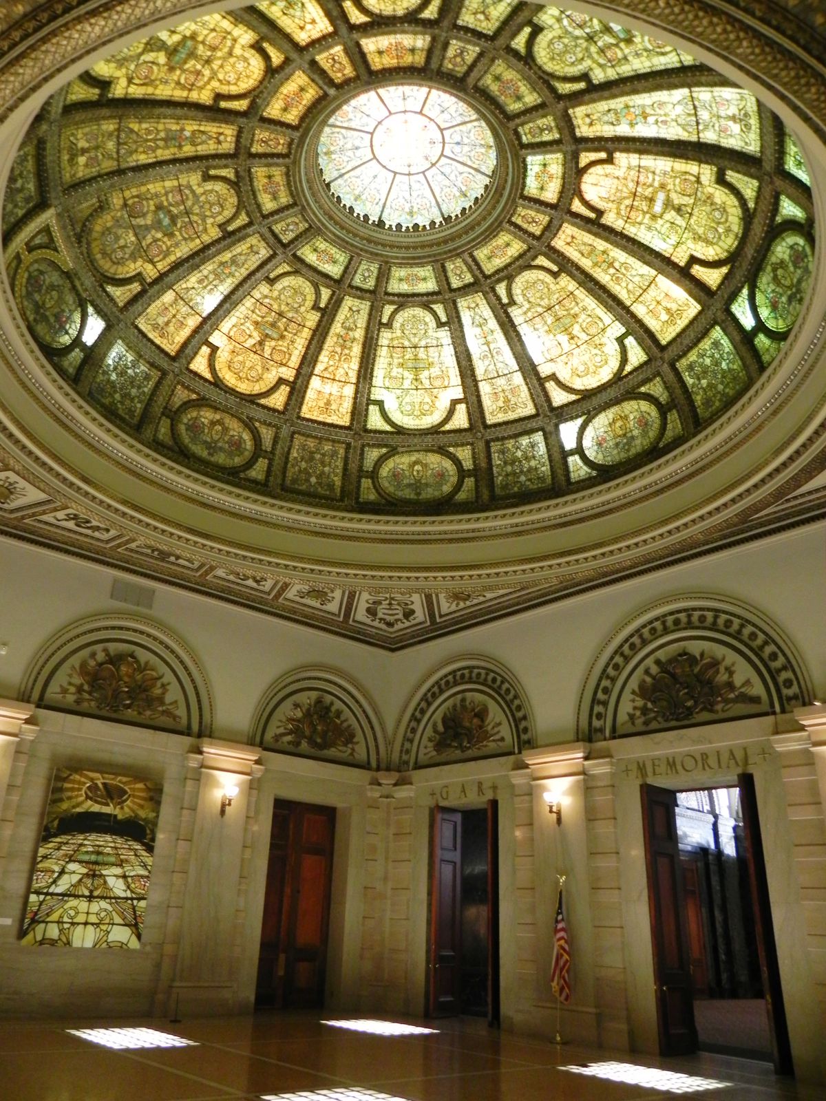 Chicago Cultural Center reopens amid restoration of G.A.R.
hall, rotunda 1