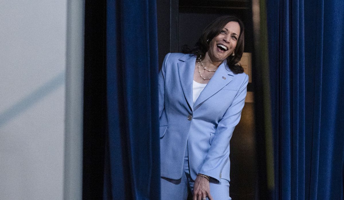 Kamala Harris' office 'an abusive environment' where
staffers 'often feel mistreated': Report 1