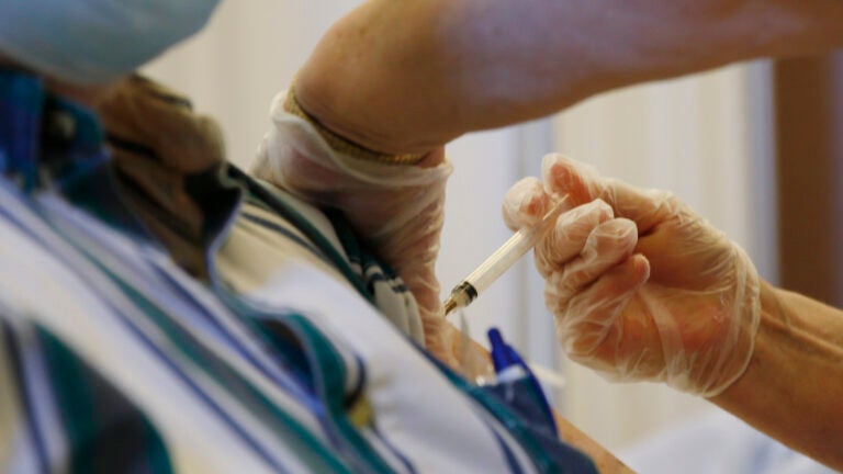 You got a coronavirus vaccine. But you still became
infected. How did that happen? 1
