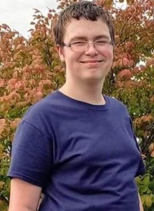 13-year-old Michigan boy dies after getting COVID-19
vaccine; CDC investigating 1 13-year-old Michigan boy dies after getting COVID-19
vaccine; CDC investigating 1