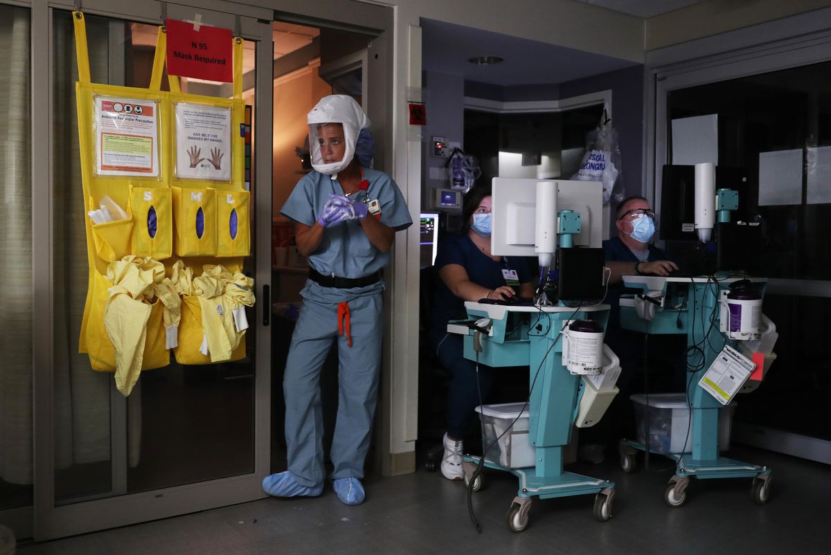 COVID-19 infections are rising again in parts of Illinois
like Blessing Hospital in Quincy 1 COVID-19 infections are rising again in parts of Illinois
like Blessing Hospital in Quincy 1