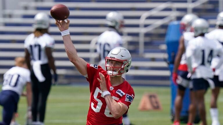 ESPN reporter believes Patriots will be ‘sending a big
thank-you note’ to 49ers for passing on Mac Jones 1