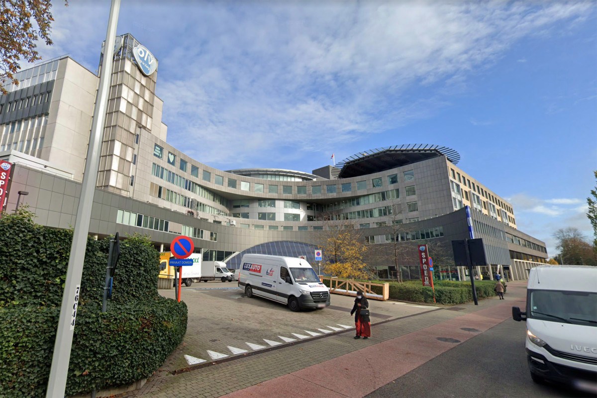Belgian woman, 90, dies after contracting two COVID-19
strains at once 1