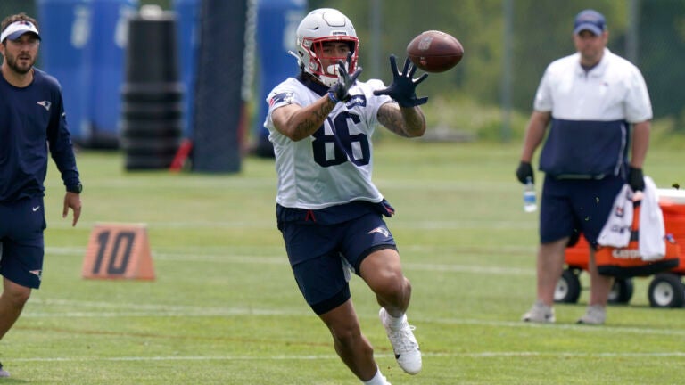 Patriots tight end Devin Asiasi to miss training camp start
after positive COVID test 1
