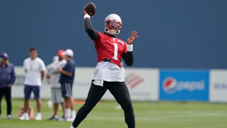 Takeaways from Day 2 of Patriots camp: Cam Newton turns
heads with strong finish 1