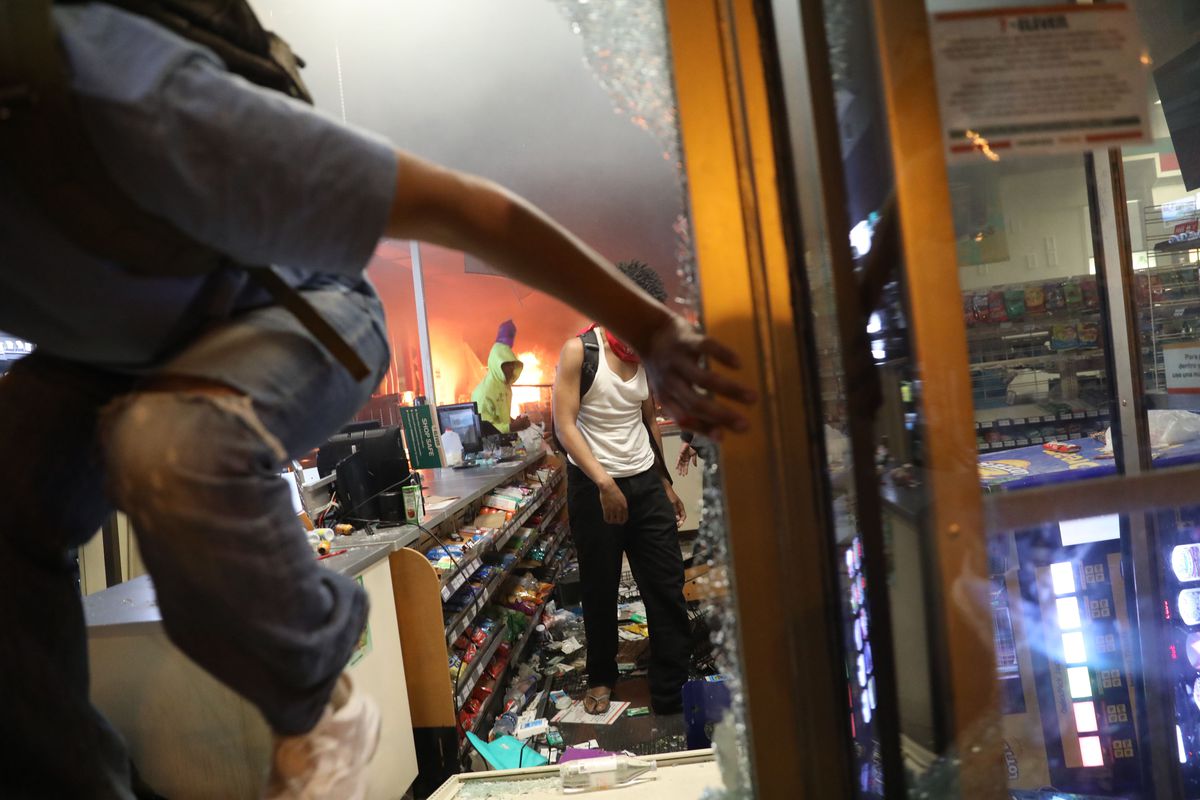 ACLU files suit against CPD seeking records on beefed-up
social media monitoring following protests and looting last
year 1 ACLU files suit against CPD seeking records on beefed-up
social media monitoring following protests and looting last
year 1