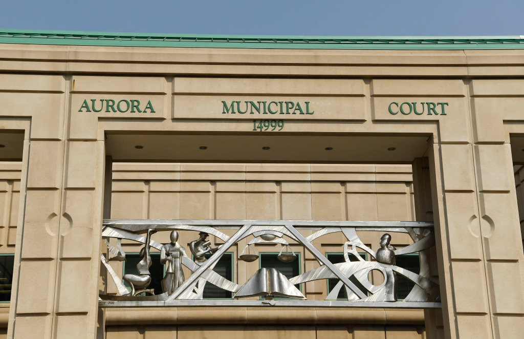 World War II-era grenades cause lockdown at Aurora
courthouse 1