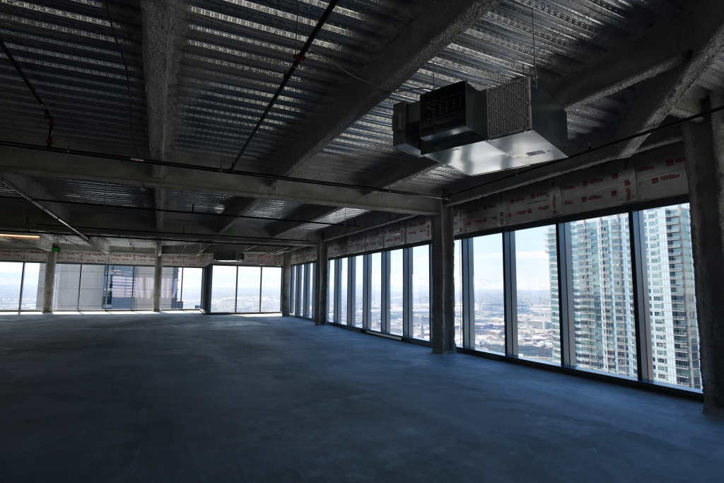 Denver’s office real estate market: Vacancy at an 11-year
high, construction an 8-year low 1