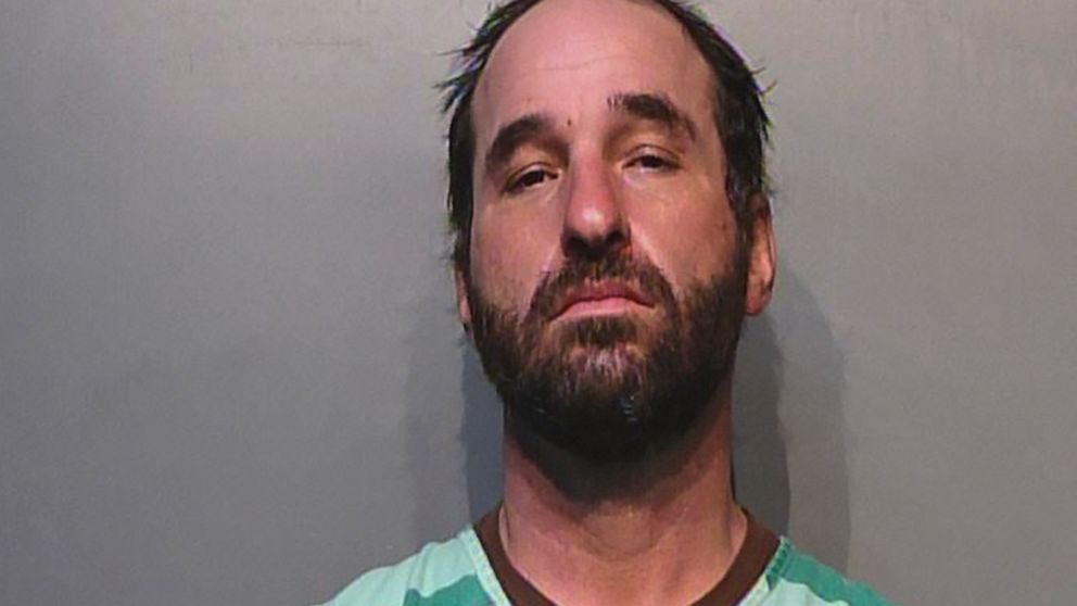 Judge agrees to free QAnon believer charged in Capitol
riot 1