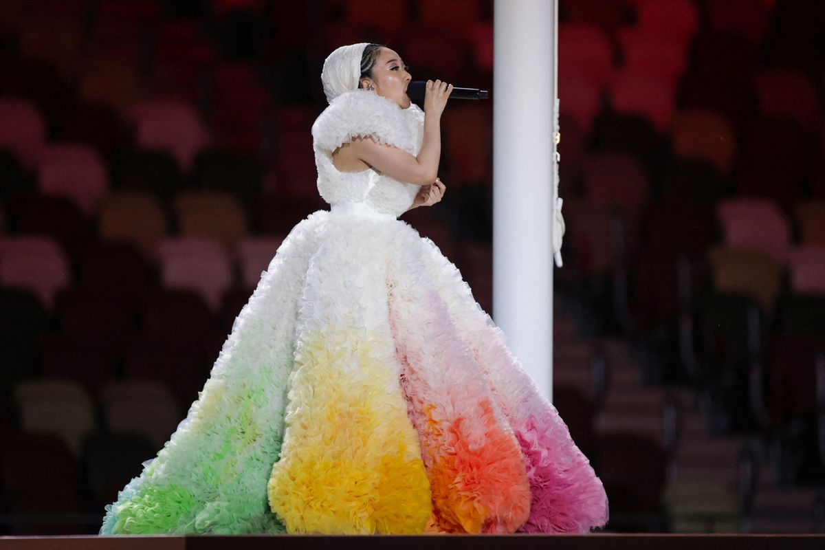 Japanese singer Misia’s ‘cotton candy’ gown at Olympics
opening ceremony takes Twitter by storm 1 Japanese singer Misia’s ‘cotton candy’ gown at Olympics
opening ceremony takes Twitter by storm 1