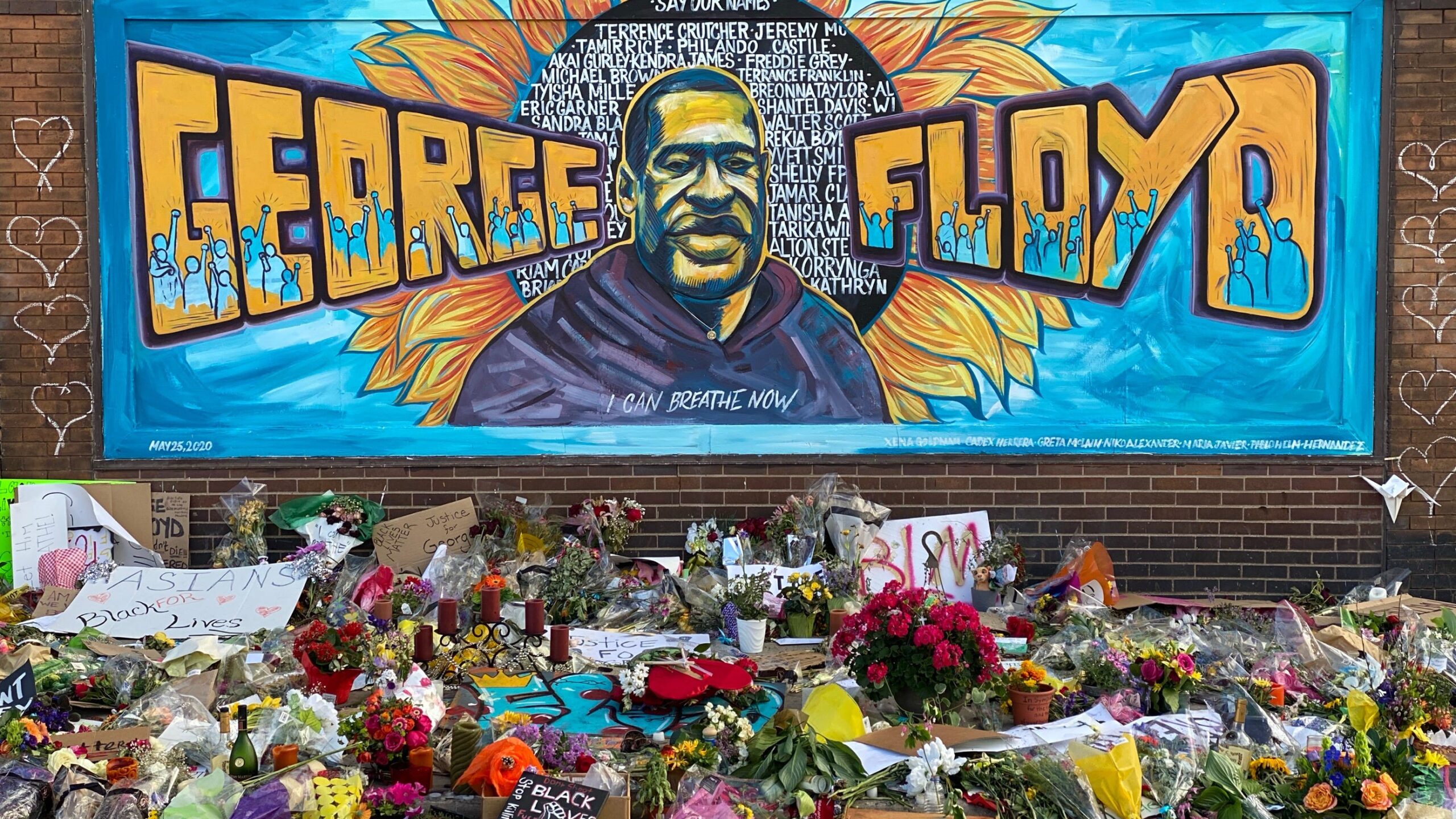 Lightning strike? Vandalism? Ohio mayor says 'we may never
know' what destroyed George Floyd mural 1