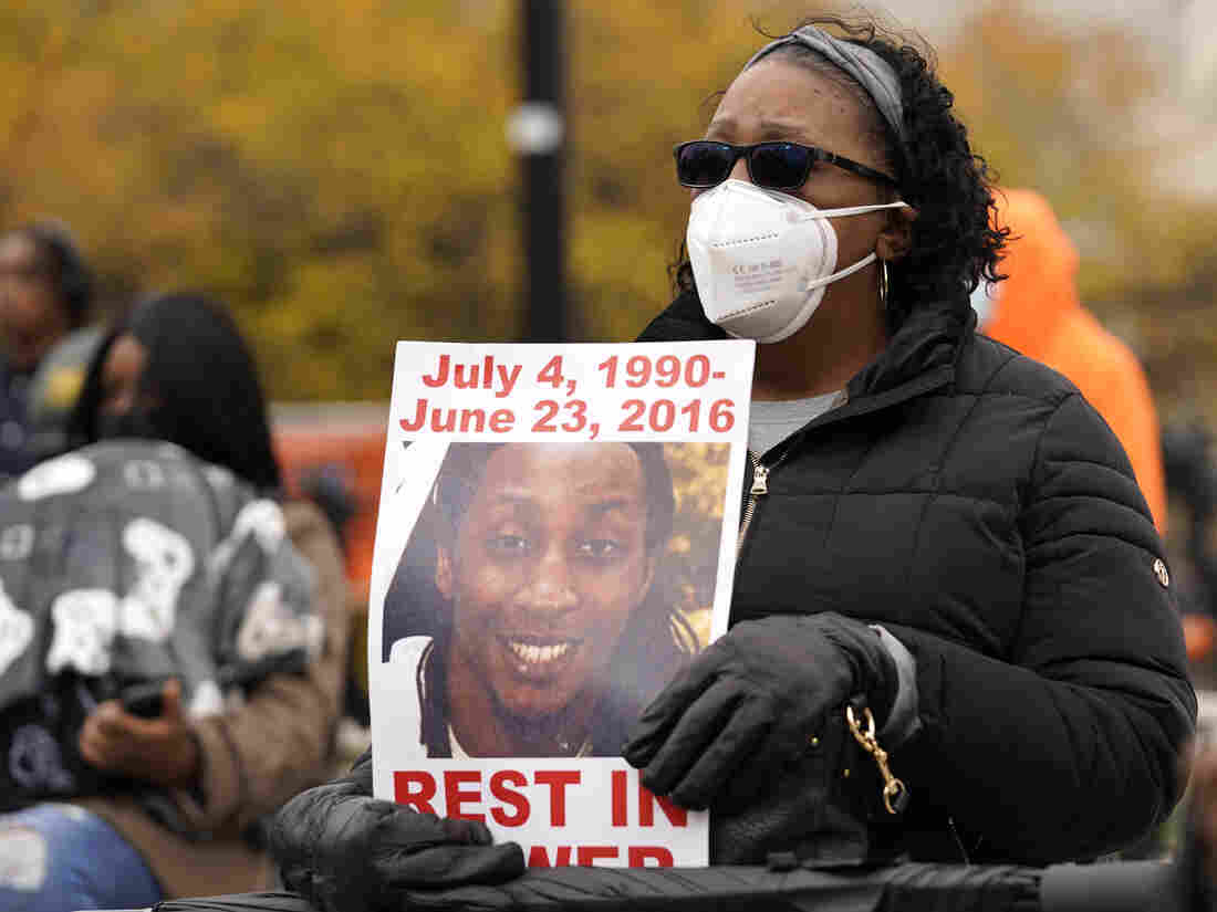 A Wisconsin Officer Will Be Charged In The 2016 Slaying Of A
Black Man 1