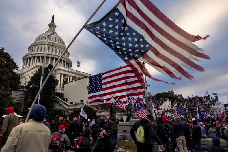 Judge, Attorney Spar Over Capitol Rioter's Refusal to Wear a
Mask in Explosive Hearing 1