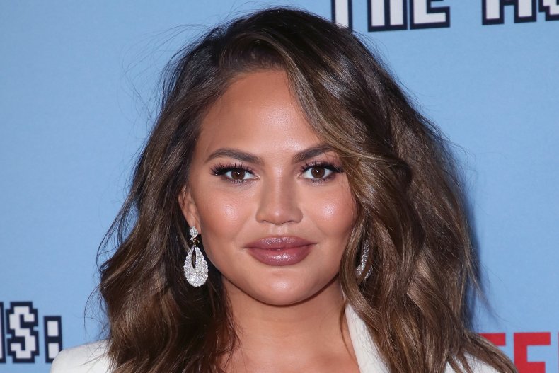 Chrissy Teigen Mourns Death of Her Pet Dog After Opening up
About Depression 1