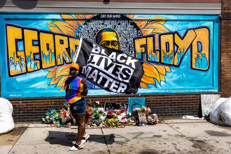 George Floyd Mural Destroyed After Lightning Strike,
Witnesses Report 1