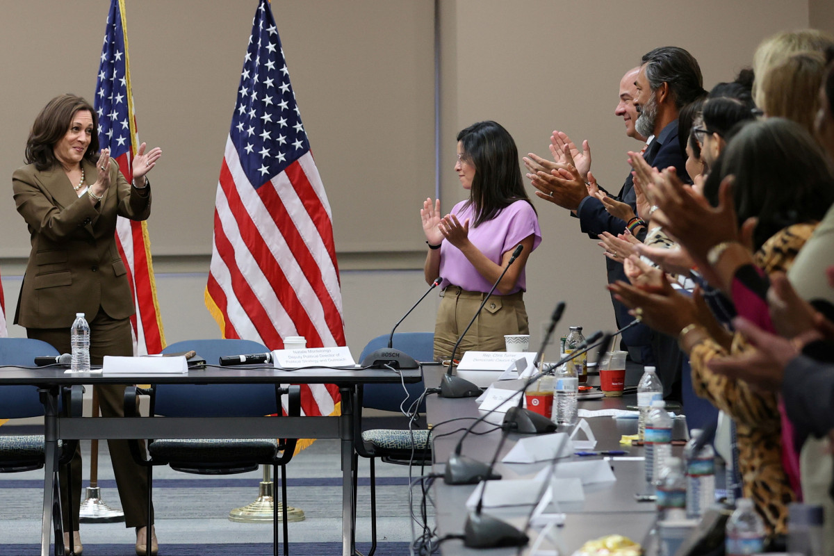 Mask is off for fugitive Dems: Devine 1