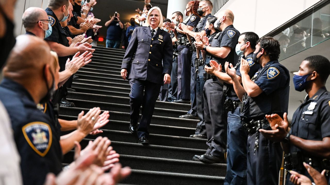 Suffolk's first female chief court officer calls it a
career 1