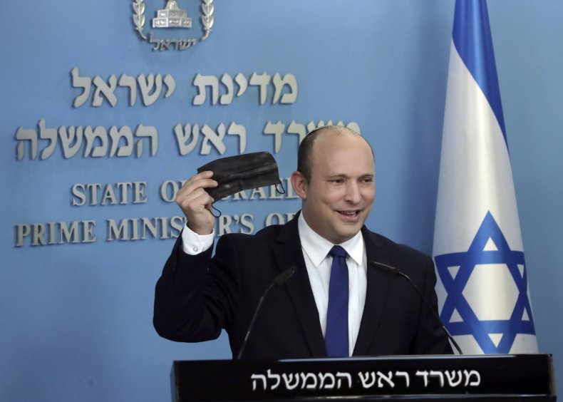 Israel to Impose Large Fines for Non–Mask Wearers to Prevent
Another COVID Lockdown 1