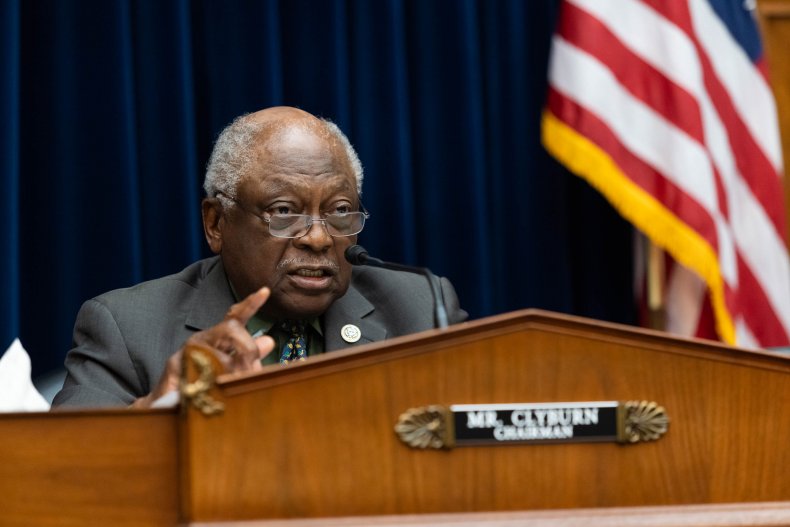 Jim Clyburn 'Absolutely' Open to Manchin's Proposed Voter ID
Requirement 1