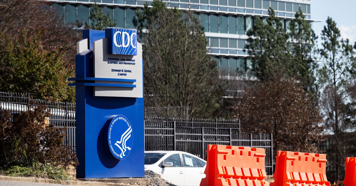 CDC reverses course on indoor masks in some parts of
US 1