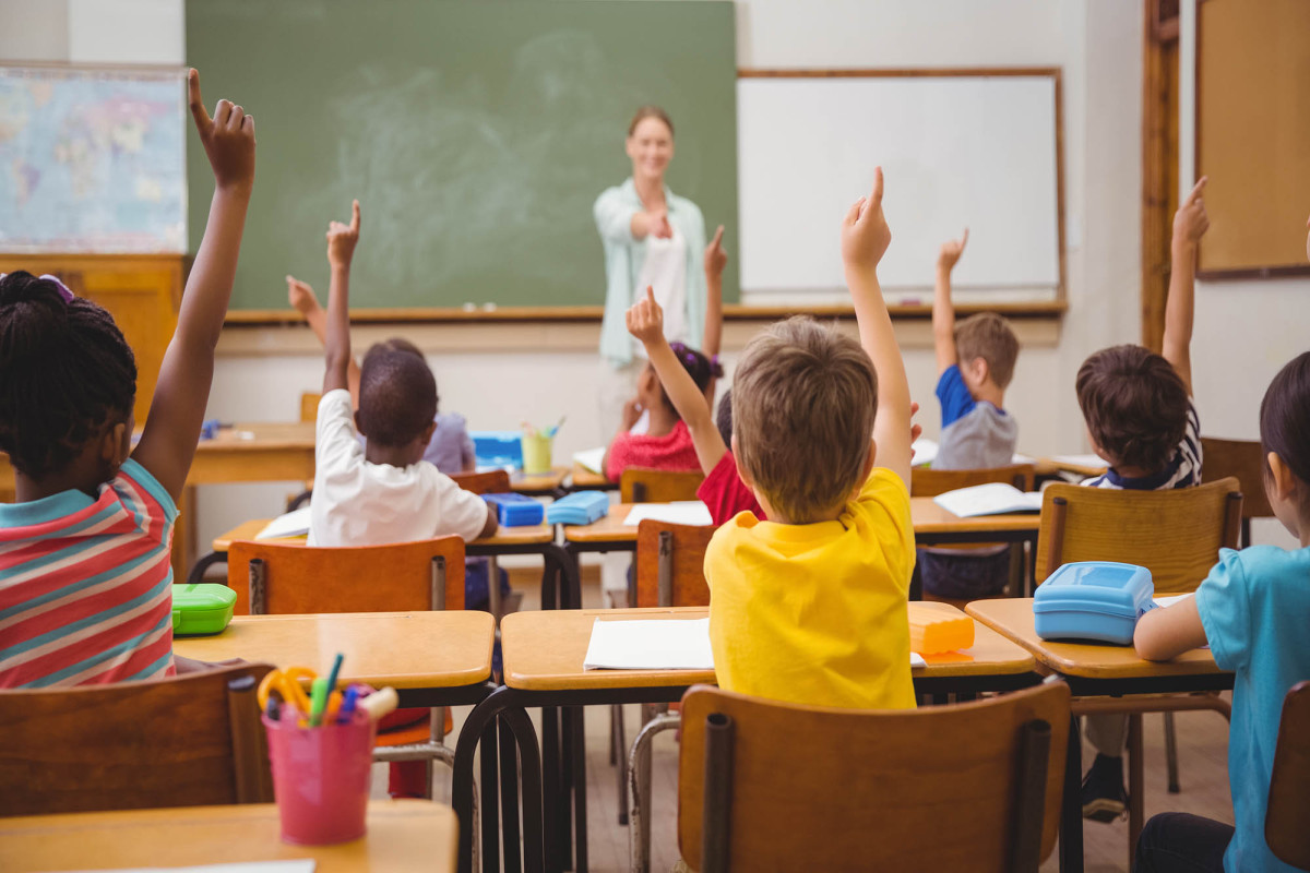 Teach history, not racism, in city classrooms 1