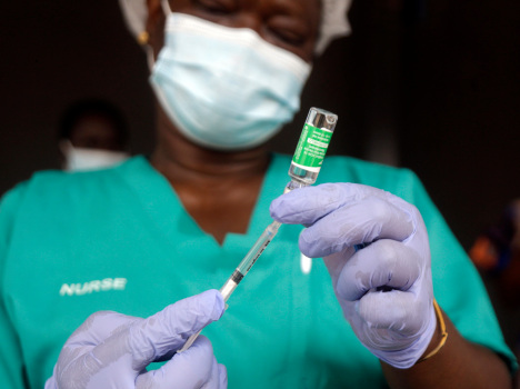 Vaccinated people can transmit virus, should mask up, says
CDC 1
