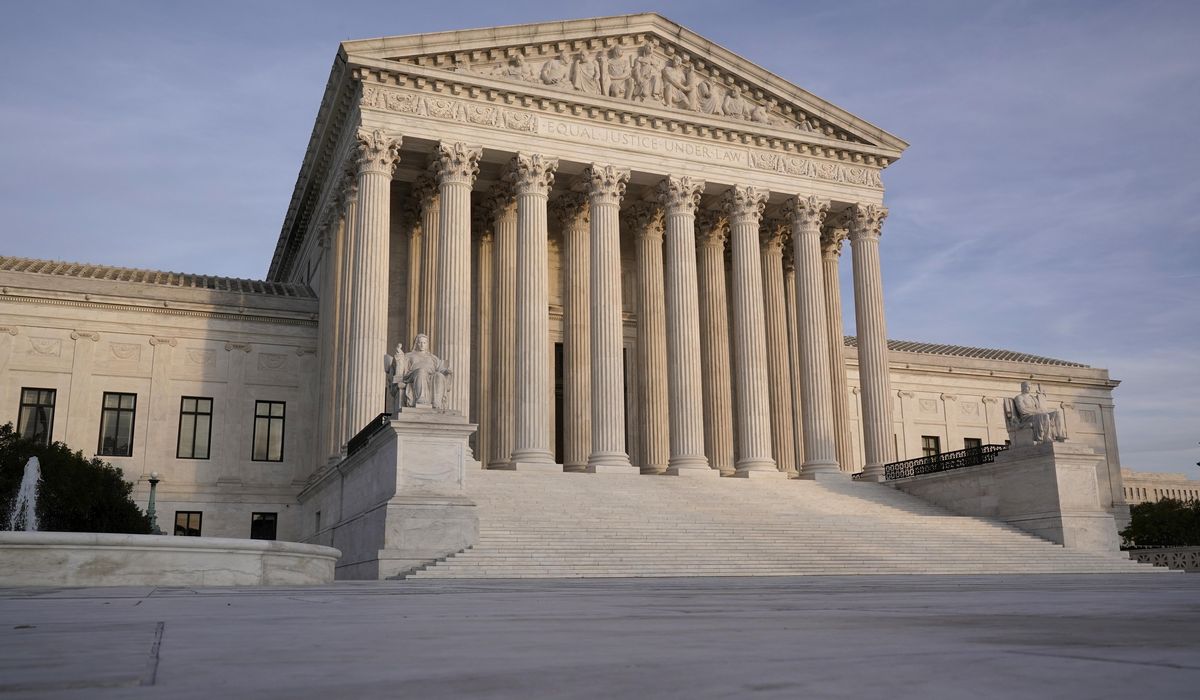 Florida asks Supreme Court to lift COVID-19 restrictions for
cruise ships 1