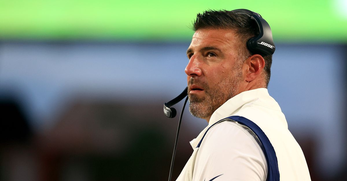 With Bears up in 6 days, Titans coach tests positive for
coronavirus 1