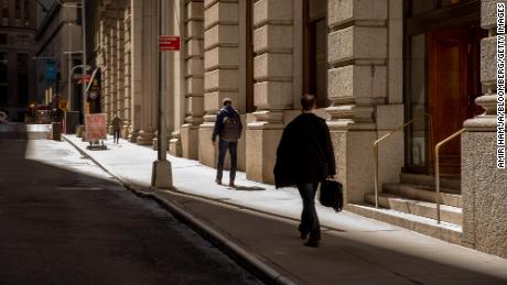 Major US bank delays its return to the office due to the
Delta variant 1