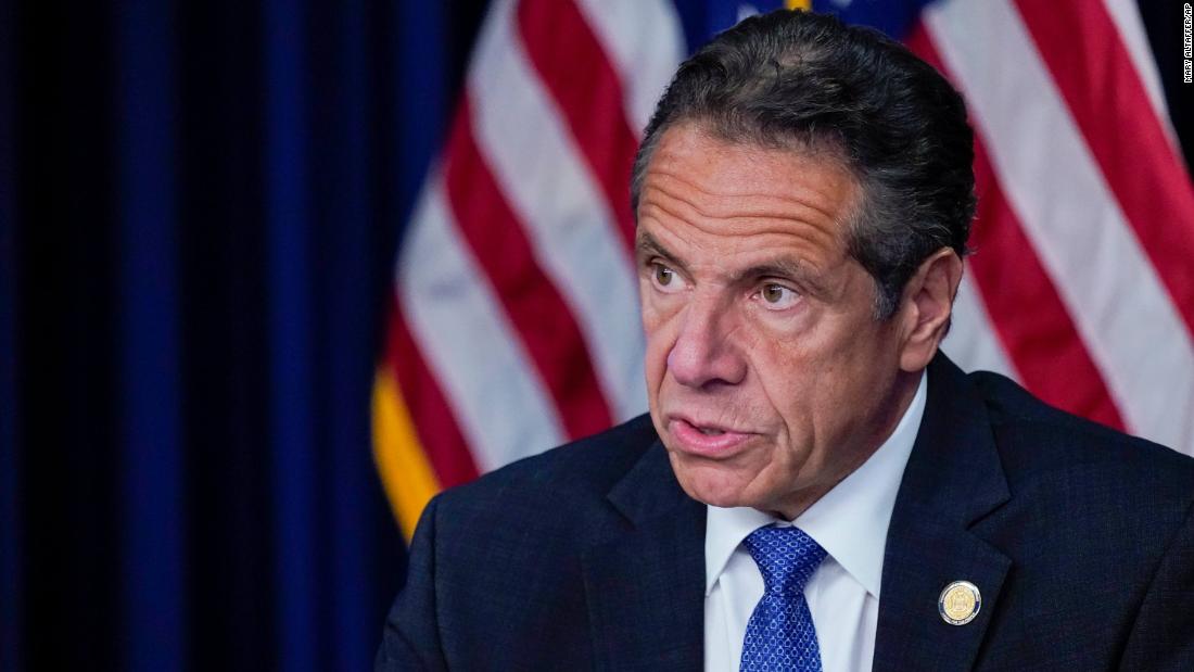 Cuomo's fight to stay in office runs into a wave of
Democratic defections 1