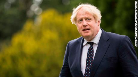 Boris Johnson continued a trip to Scotland despite an
official testing positive for Covid-19 1