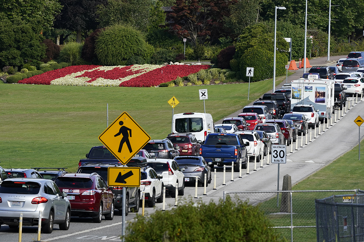 Canada opens border to double vaxxed Americans, U.S. is not
there yet 1