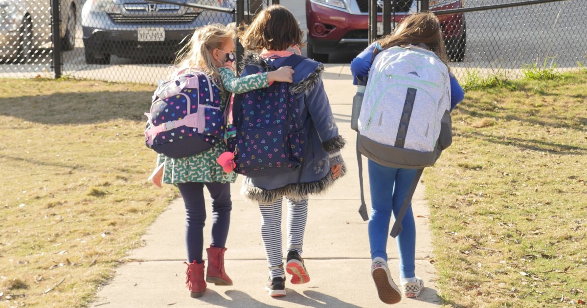 Houston school district to defy governor and impose mask
mandate 1