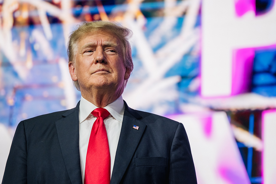 ​​Trump is curiously quiet on mask mandates 1
