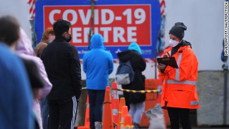 New Zealand to extend national lockdown after more Covid-19
cases identified 1