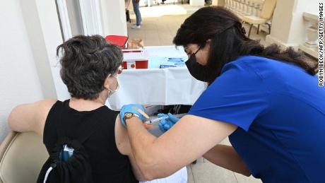 Governor sees 'astronomical' number of new Covid-19
cases 1